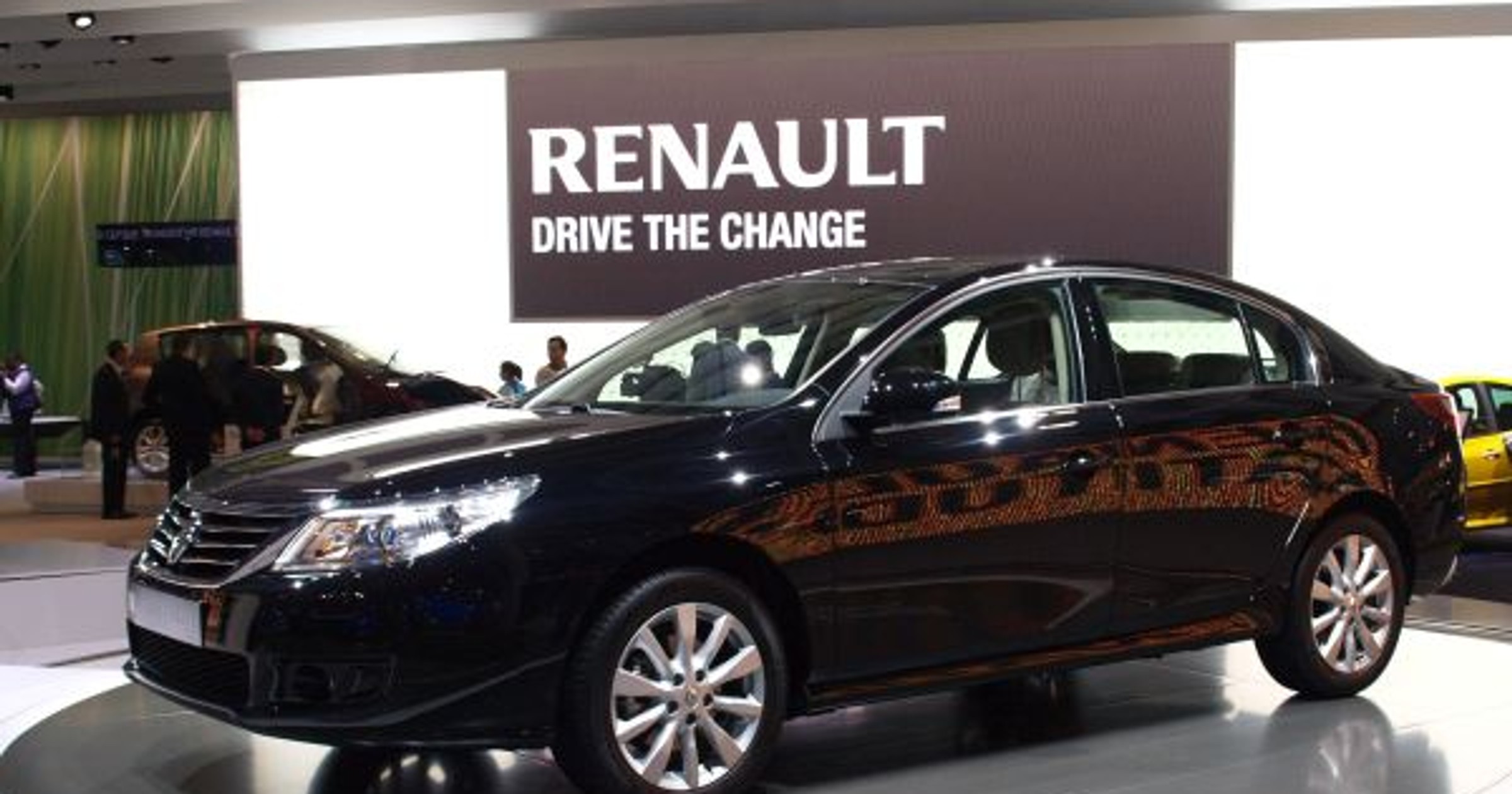Renault Latitude (Moskwa 2010)