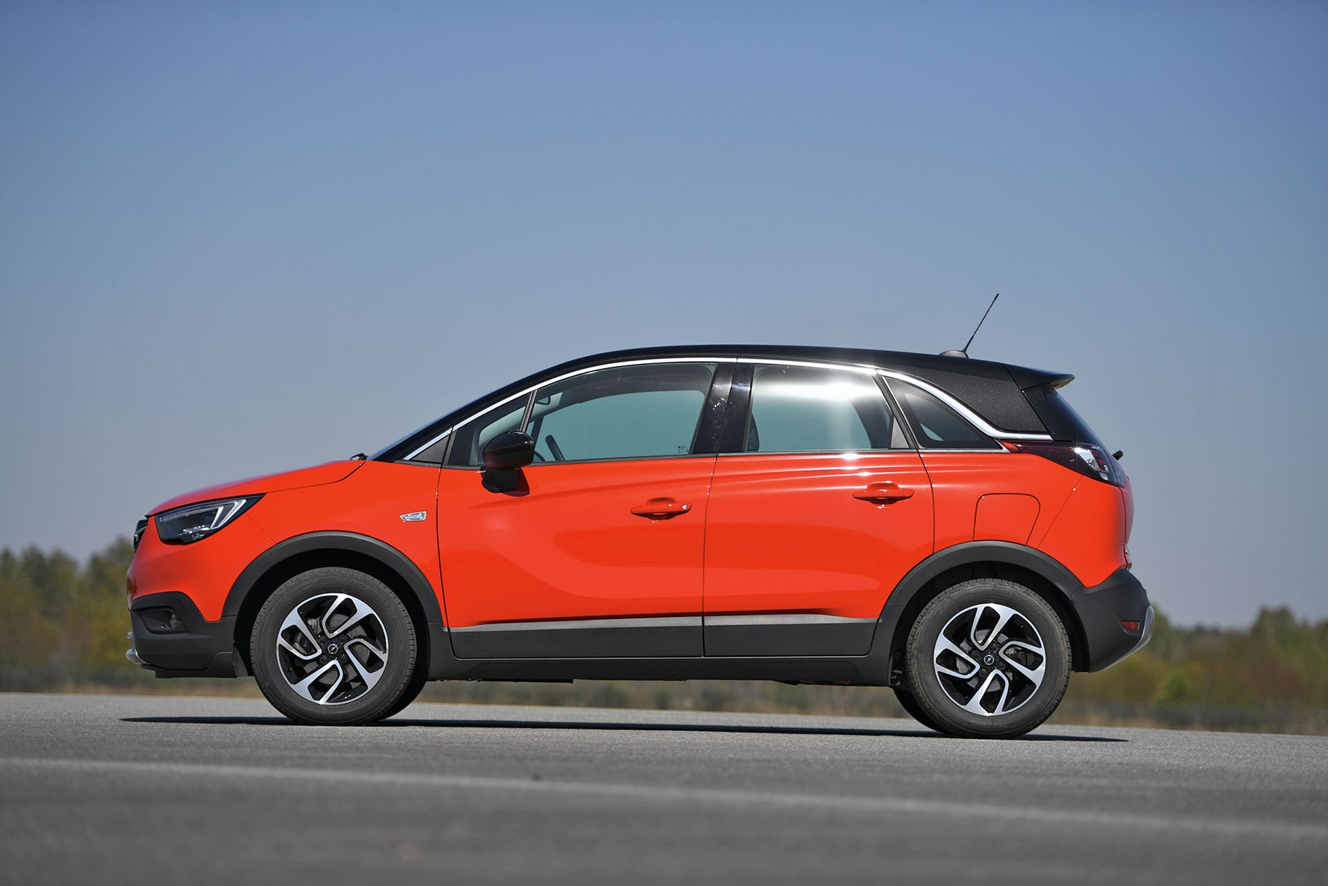 Opel Crossland X 1.2 Turbo 130 Km 77 300 zł