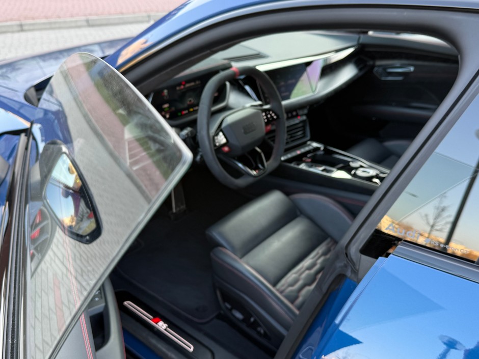 Audi RS e-tron GT