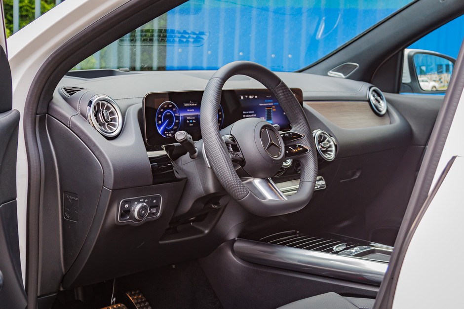 2024 Mercedes EQA