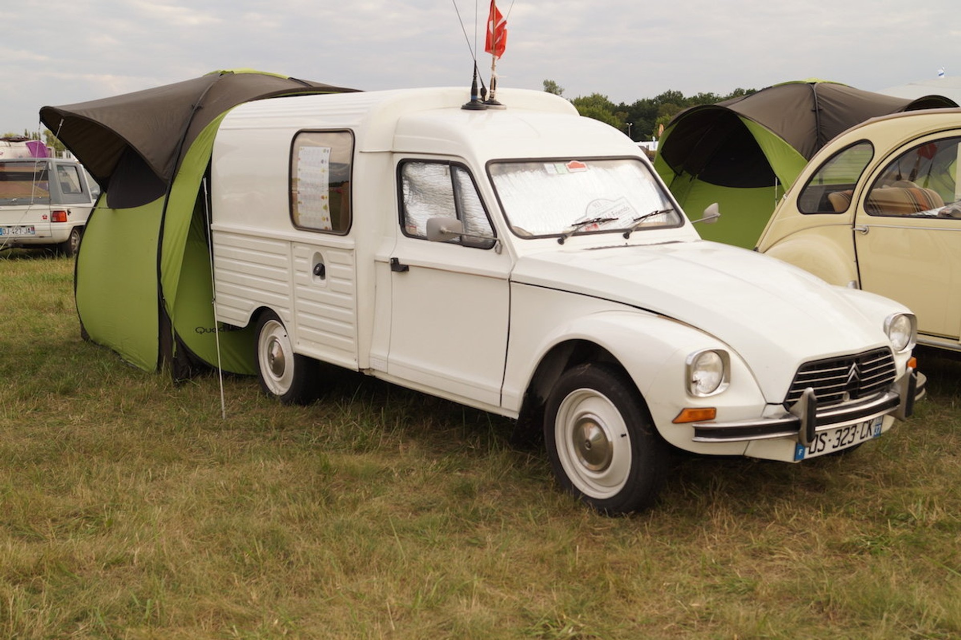 21. Światowy Zlot Miłośników Citroëna 2CV w Toruniu