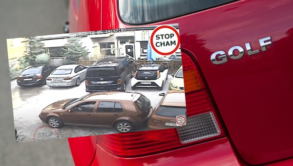 Mistrzyni parkowania w Golfie. Dantejskie sceny i ucieczka z parkingu w Kielcach [WIDEO]