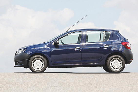 Mitsubishi Space Star i Dacia Sandero