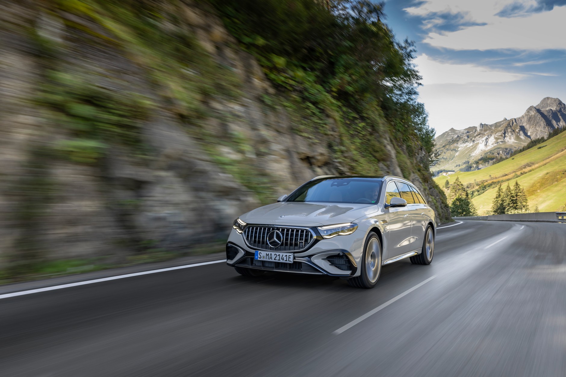 Mercedes-AMG E 53 Hybrid 4Matic+ (2024)