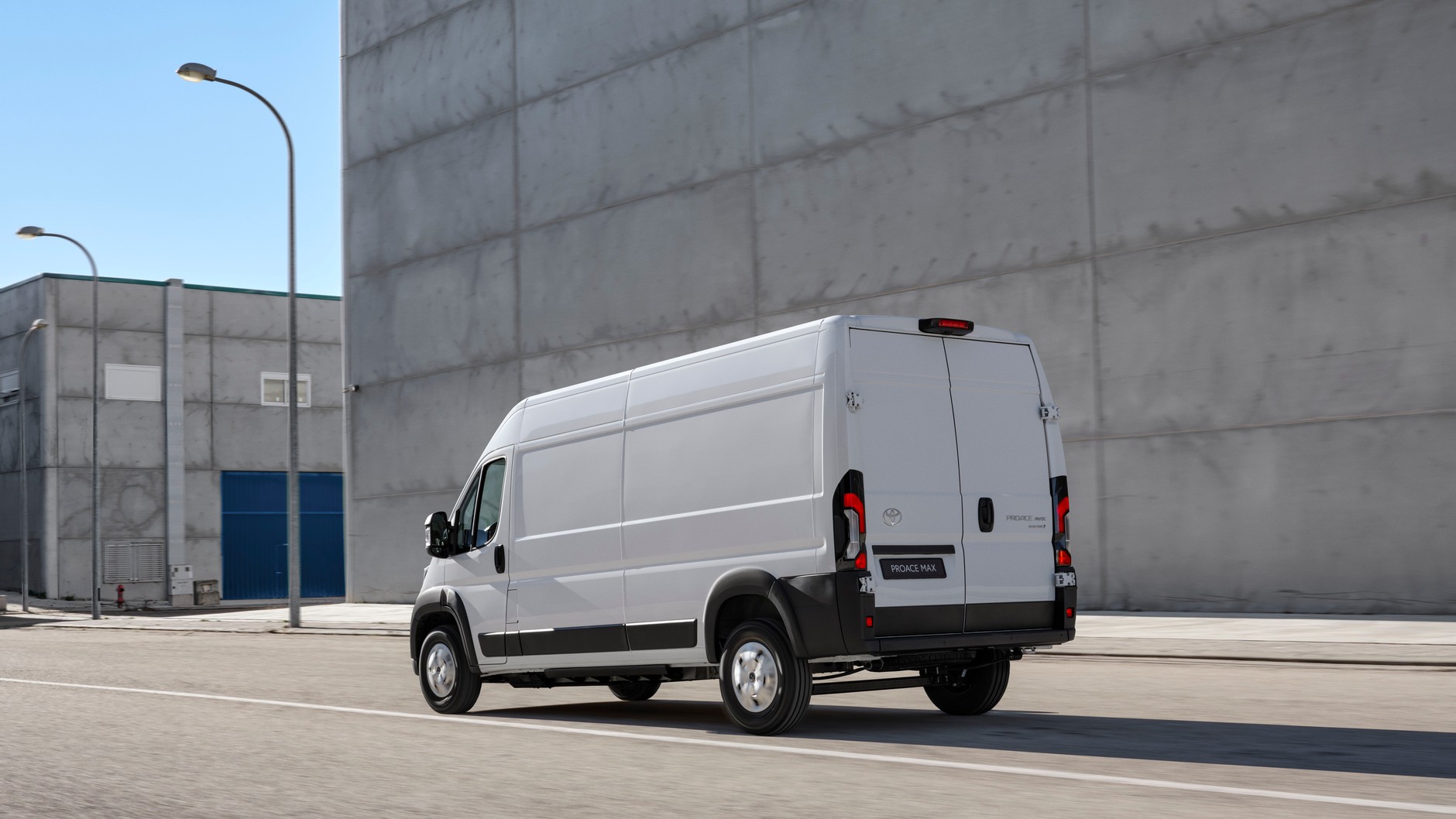 Toyota Proace Max Electric