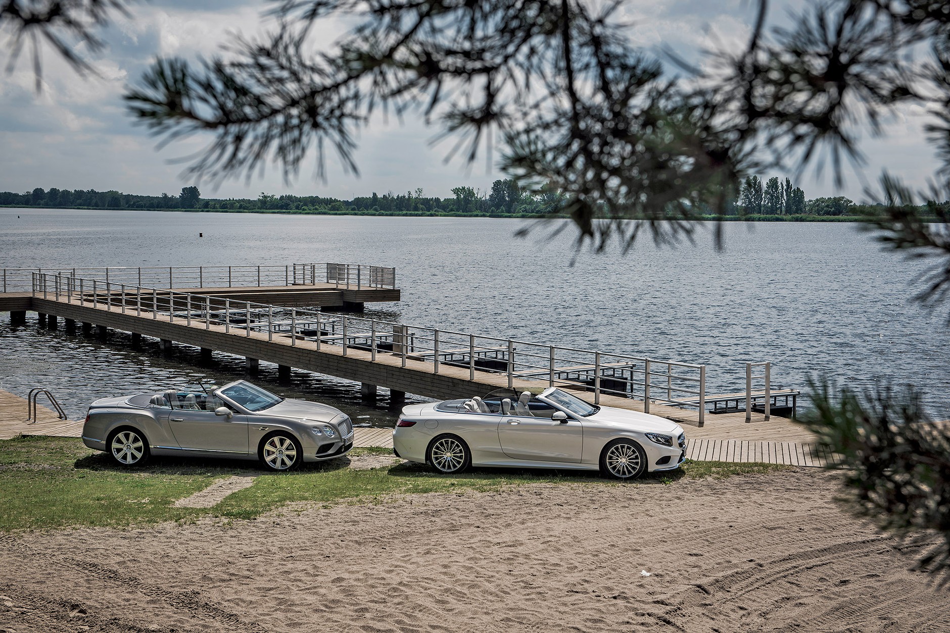 Bentley Continental GTC vs Mercedes S 500 kabriolet – nowa sytuacja