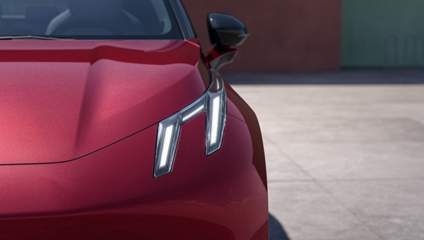 Lynk&Co 02