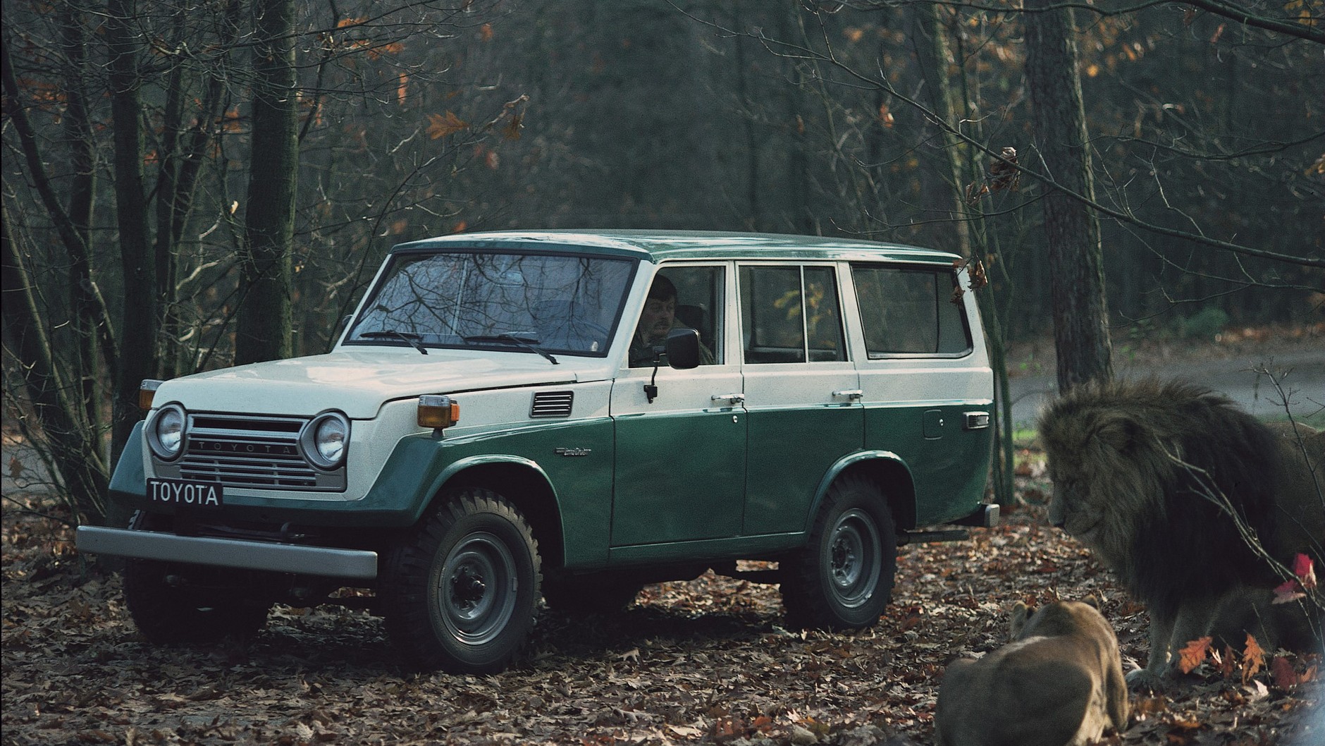 Toyota Land Cruiser (kod fabryczny FJ55/seria 50)