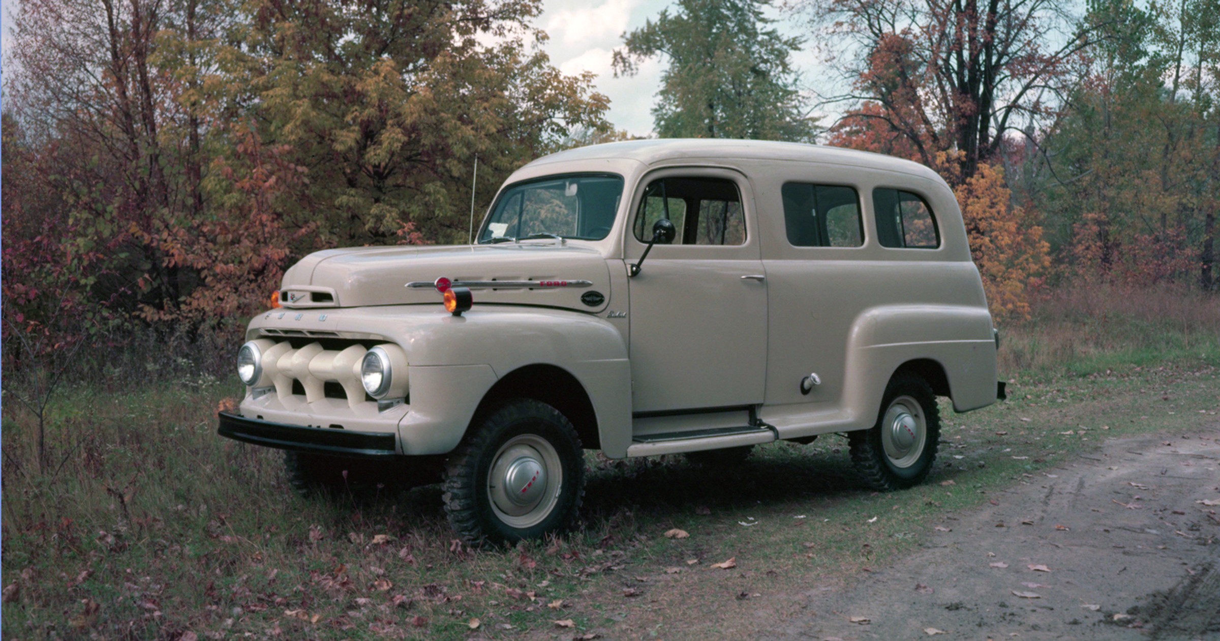 1951 Ford F-1 Ranger 4x4
