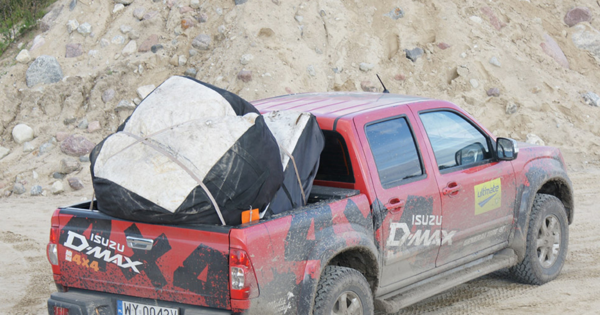 Nowoczesny wielbłąd: Isuzu d-max w teście "transportowym"