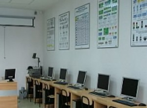 W Jaworznie rozmawiano o nowych technologiach w szkoleniu kierowców