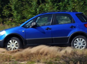 Fiat Sedici kontra Suzuki SX4 | Używane