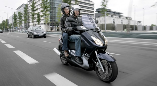 Odmrażanie gospodarki: czym dojedziesz do pracy? Czy za miesiąc da się kupić rower albo motocykl?