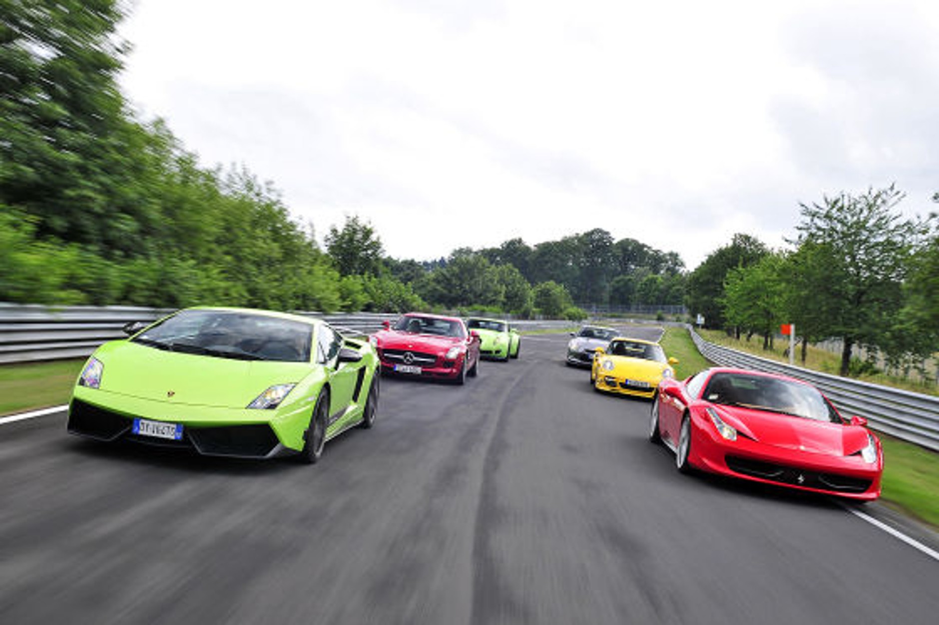 Siedmiu wspaniałych. Czyli, superbolidy w zielonym piekle