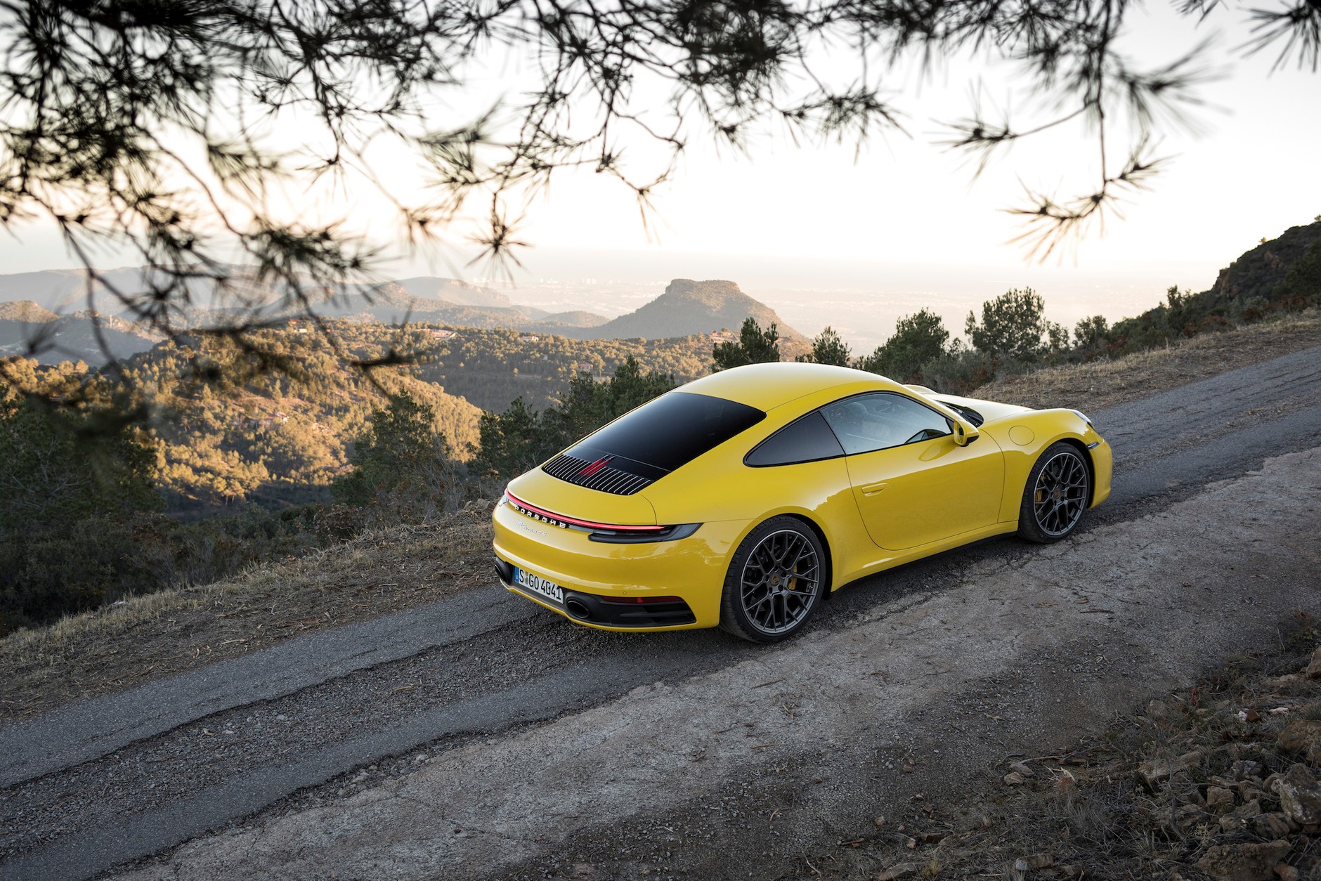 Porsche 911 (992) Carrera 4S