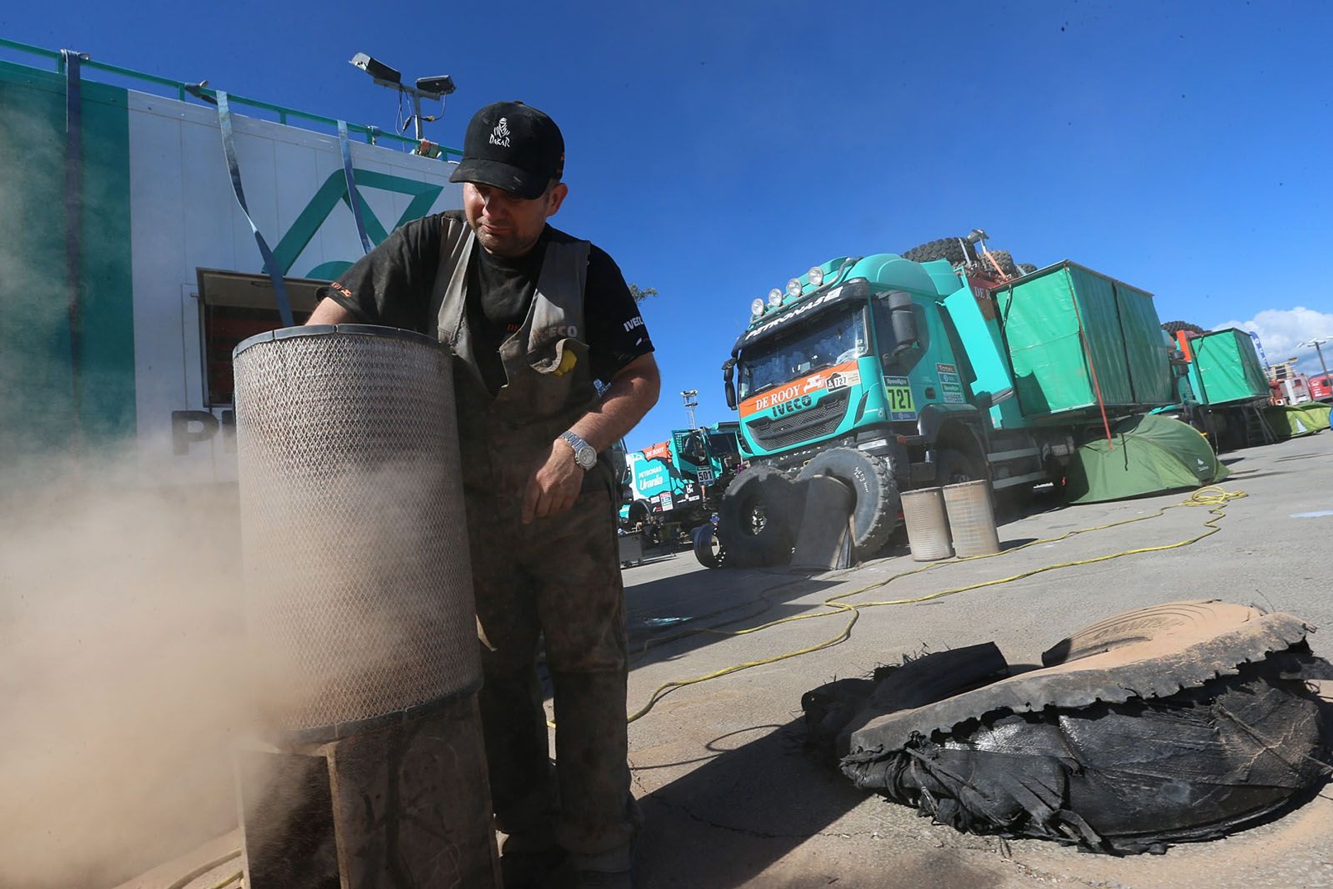 Dakar 2016: regeneracja sił i maszyn (dzień odpoczynku, galeria)