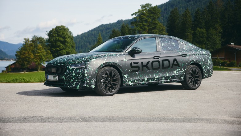 2024 Skoda Superb