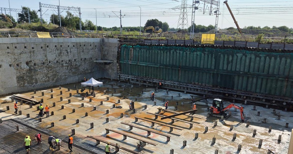 Budowa przejazdu pod torami kolejowymi