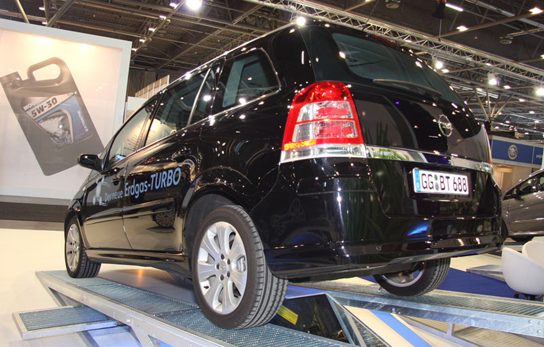 Autosalon Brno 2009: premiery światowe w skromniejszej obsadzie (fotogaleria)