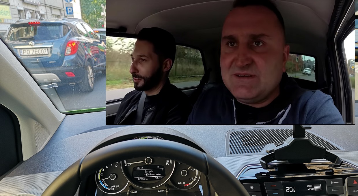 Popularny handlarz opowiada nie tylko o używanych autach