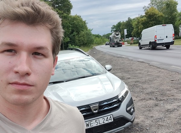Porównałem autostradę A2 z drogą krajową. Można zaoszczędzić kilkaset złotych