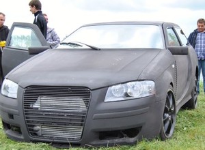 Przerobił Fiata Uno na Audi A3