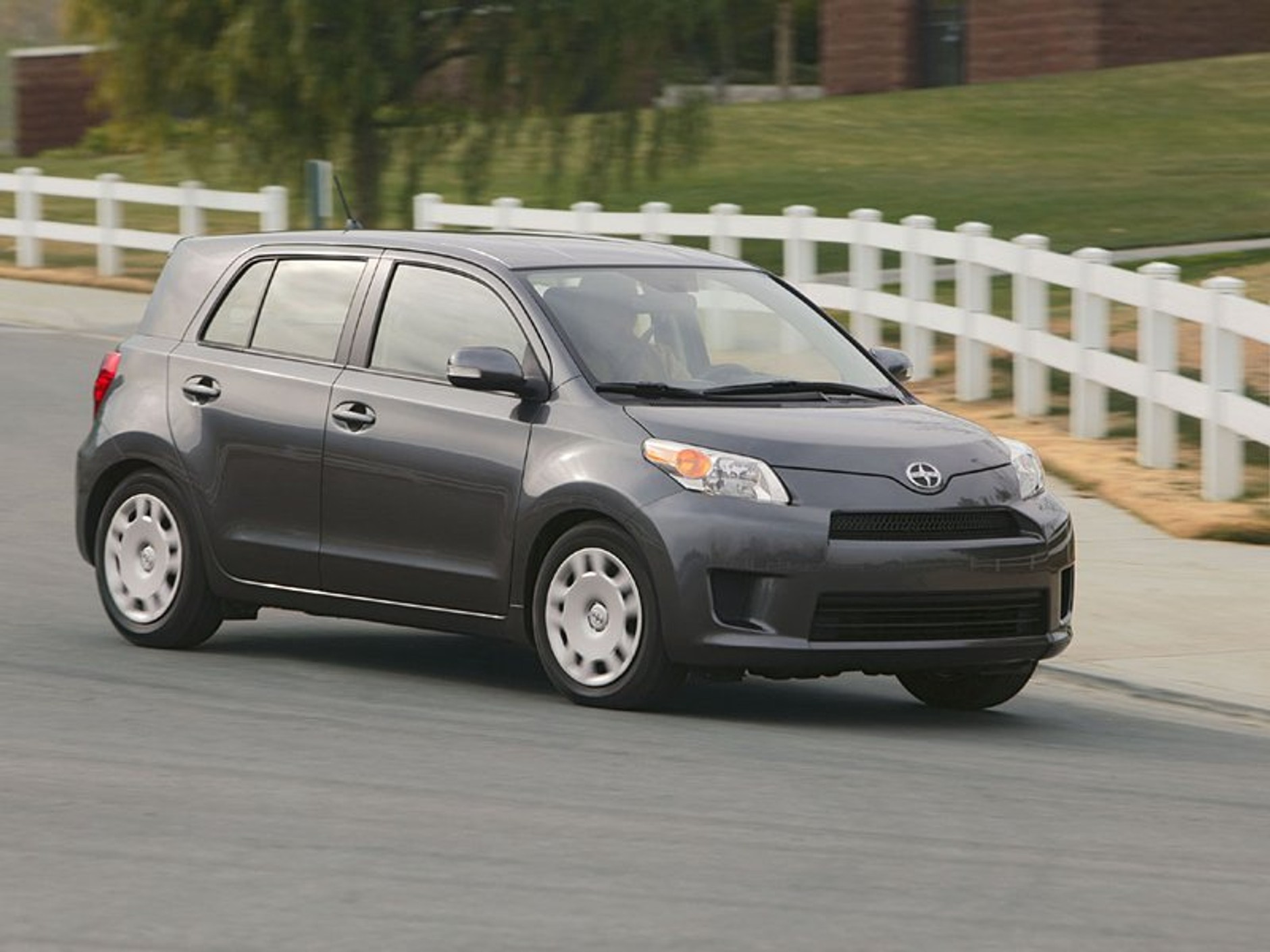 Scion xD 2008: muskularne pudło z doskonałym systemem audio