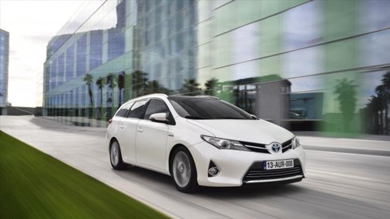 Genewa 2013: Toyota Auris kombi