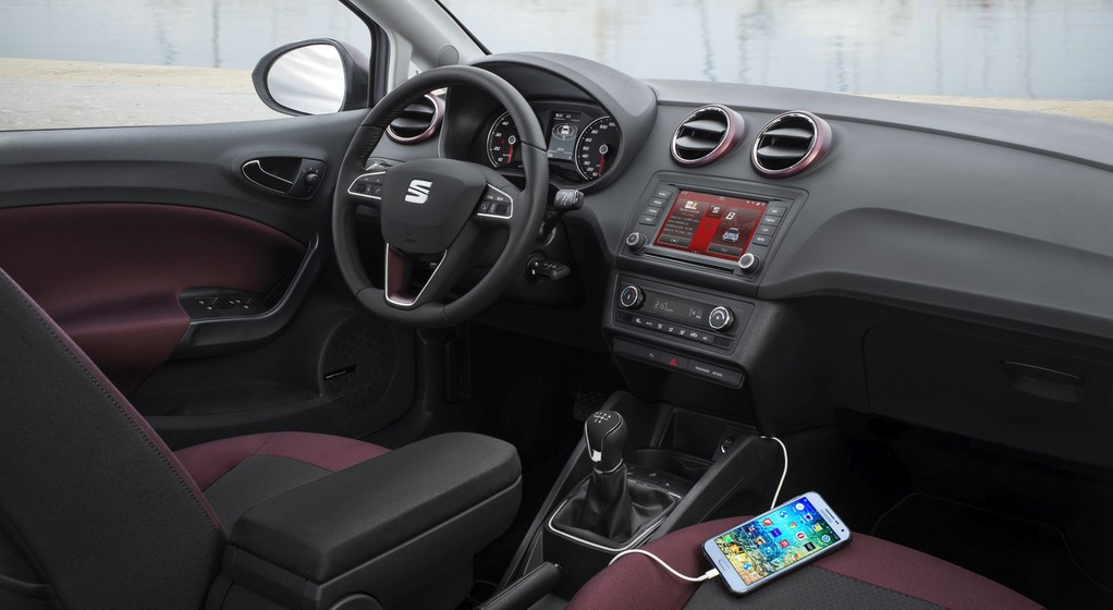 SEAT IBIZA z Samsung Galaxy A3