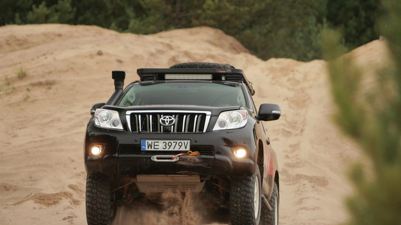 Toyota Land Cruiser: w ciężki teren jedź bezpiecznie