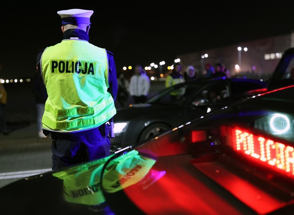 Teraz odblaski są wręcz koniecznością. Nie chodzi o mandat