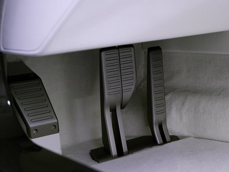 Lexus LFA: zainteresowanie przekroczyło plany produkcyjne