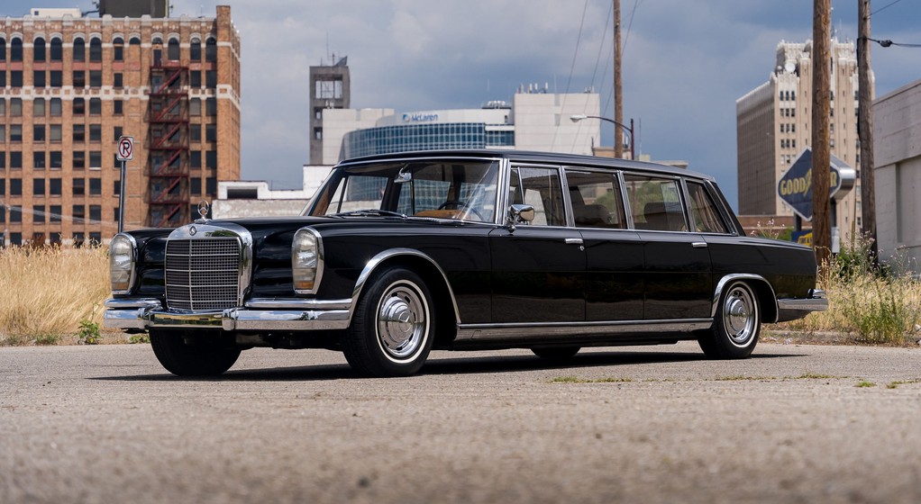 Mercedes Benz 600 LWB Pullman