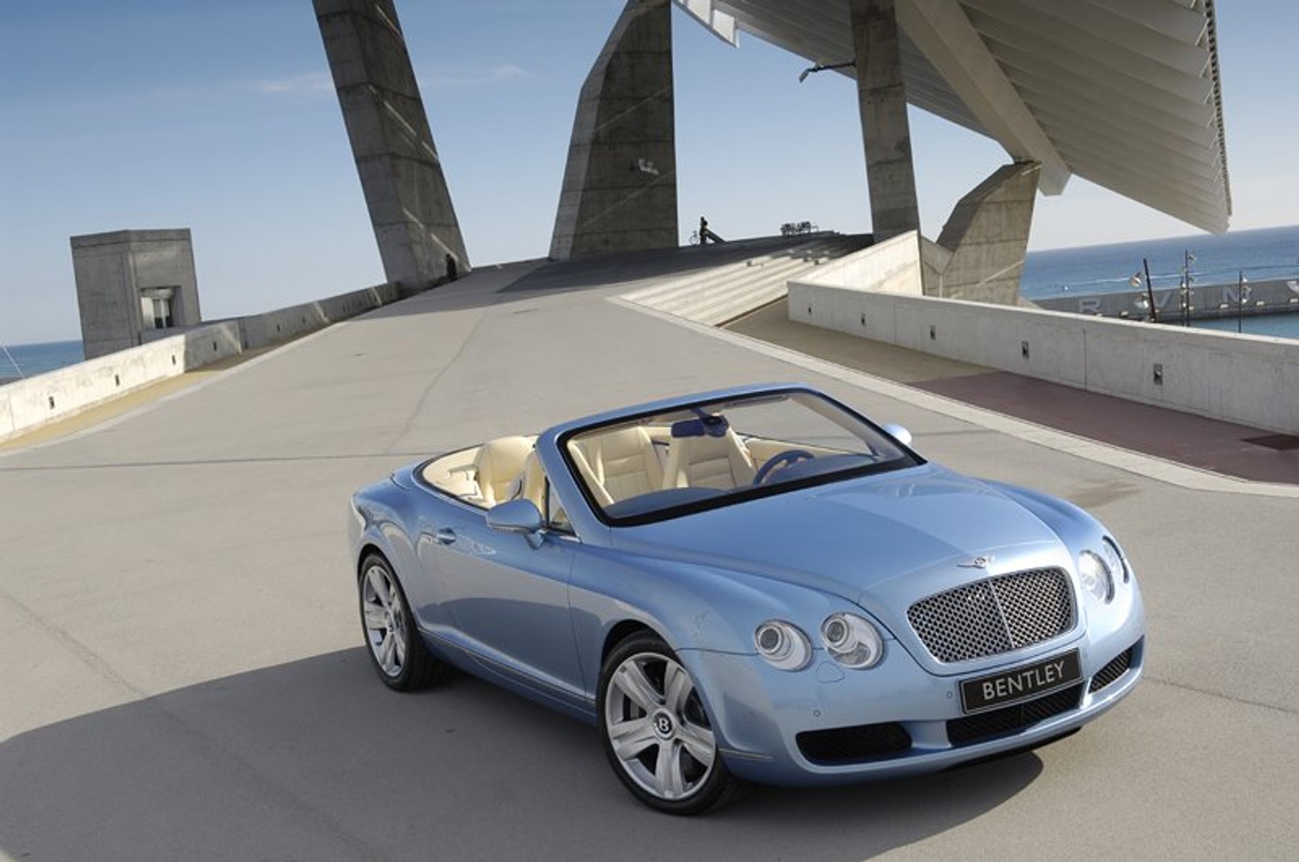 Bentley Continental GTC w produkcji