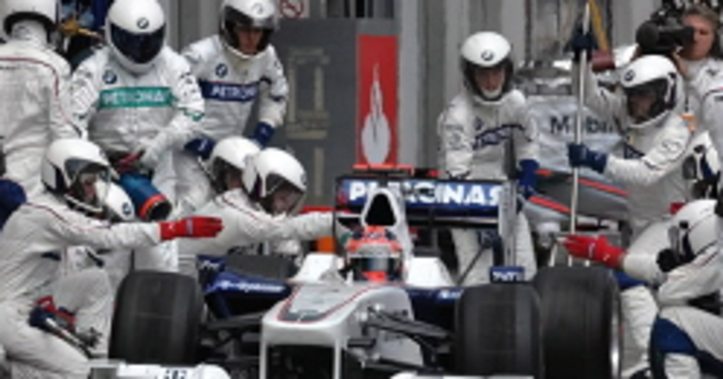 Grand Prix Europy 2009: rekordy Alonso, Kubica znacznie lepiej (2. trening)