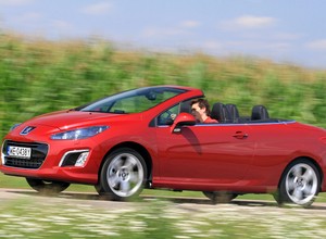 Peugeot 308 CC: powiew świeżości wśród kabrioletów