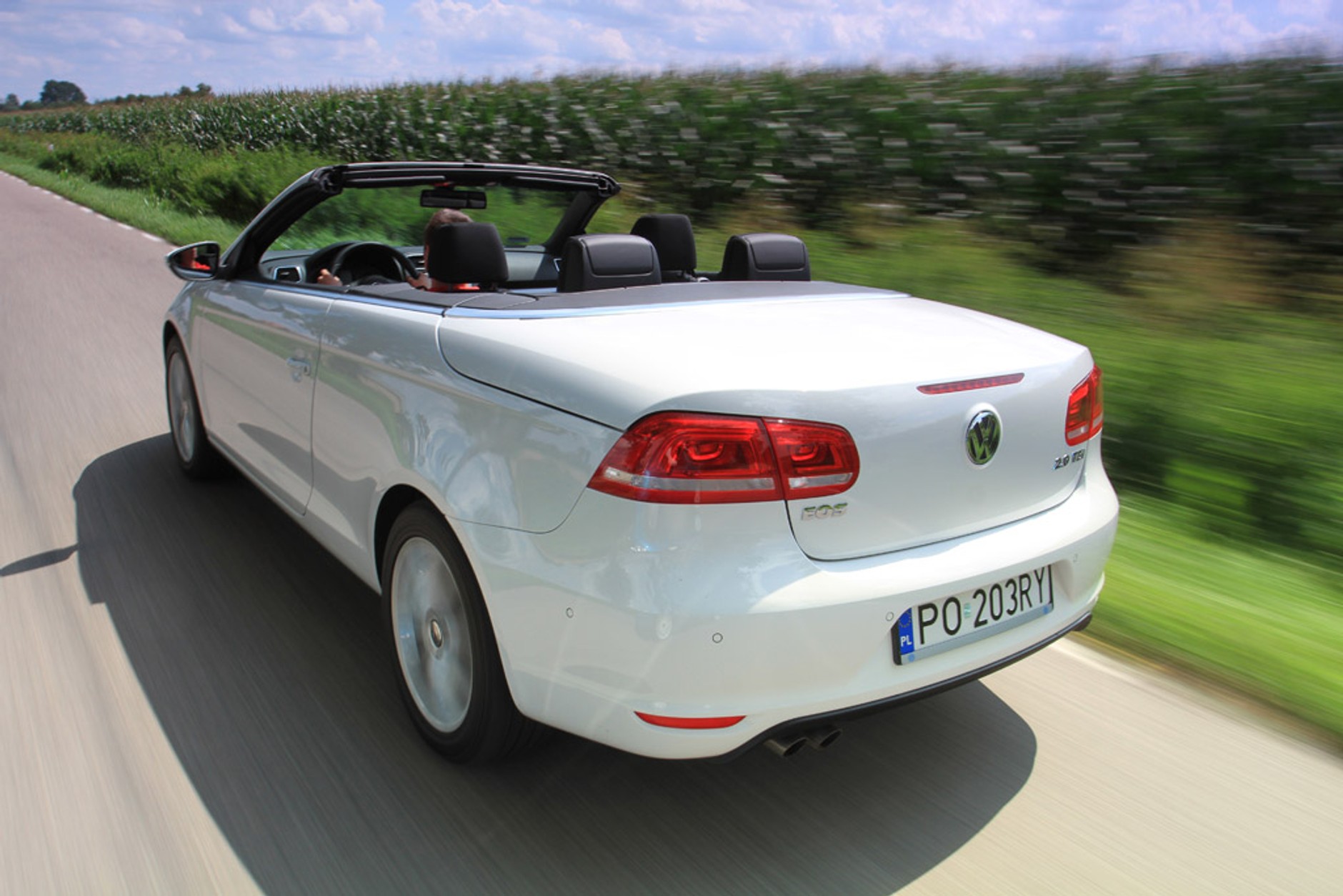 Volkswagen Eos: w 25 s od coupé do kabrioletu