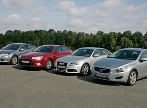 Opel Insignia kontra Citroen C5, Audi A4 i Volvo S60 - który sedan z dieslem jest lepszy?