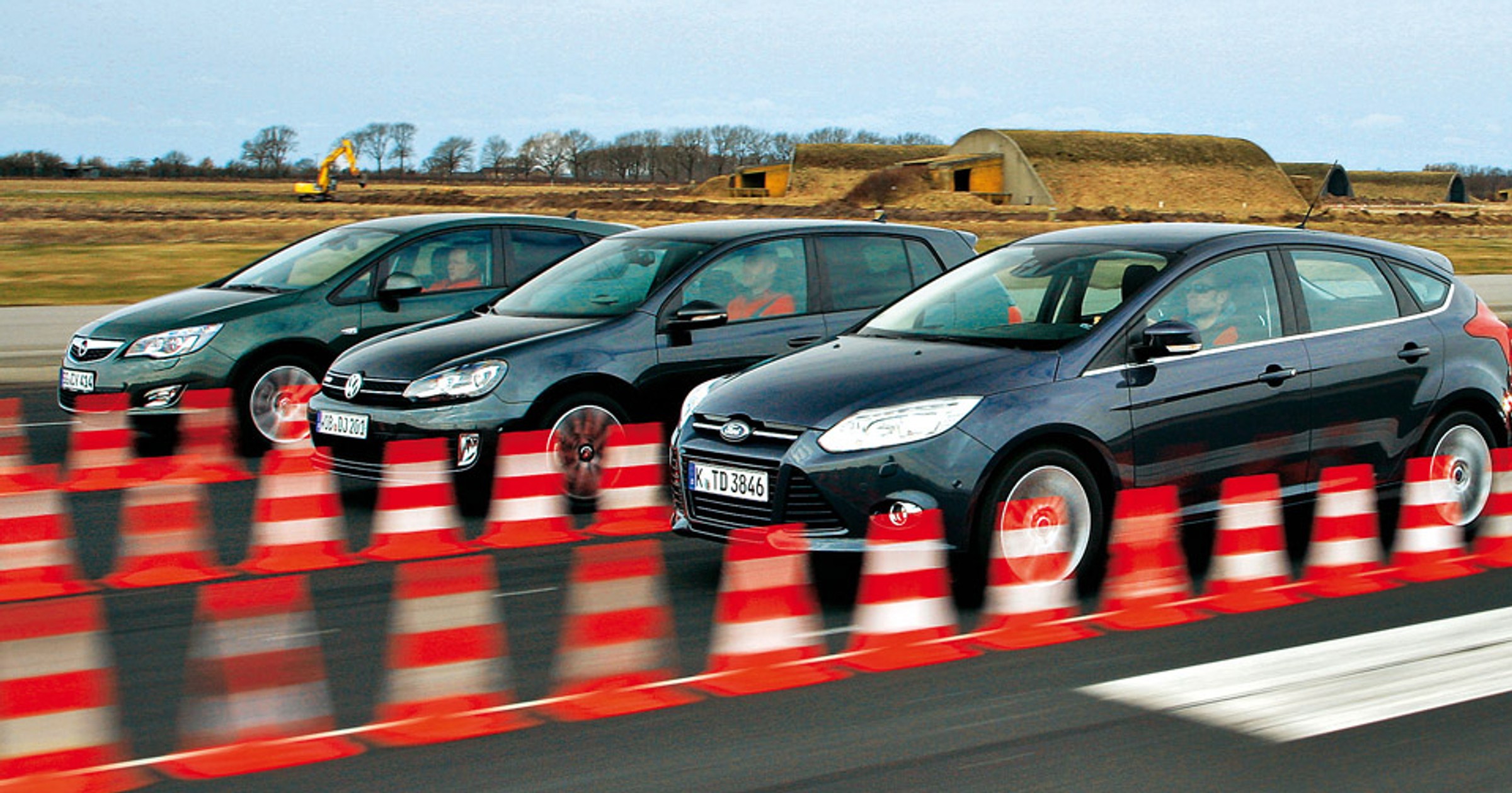 Focus kontra Astra i Golf: sprawdzamy czy Ford wyprzedzi konkurencję?