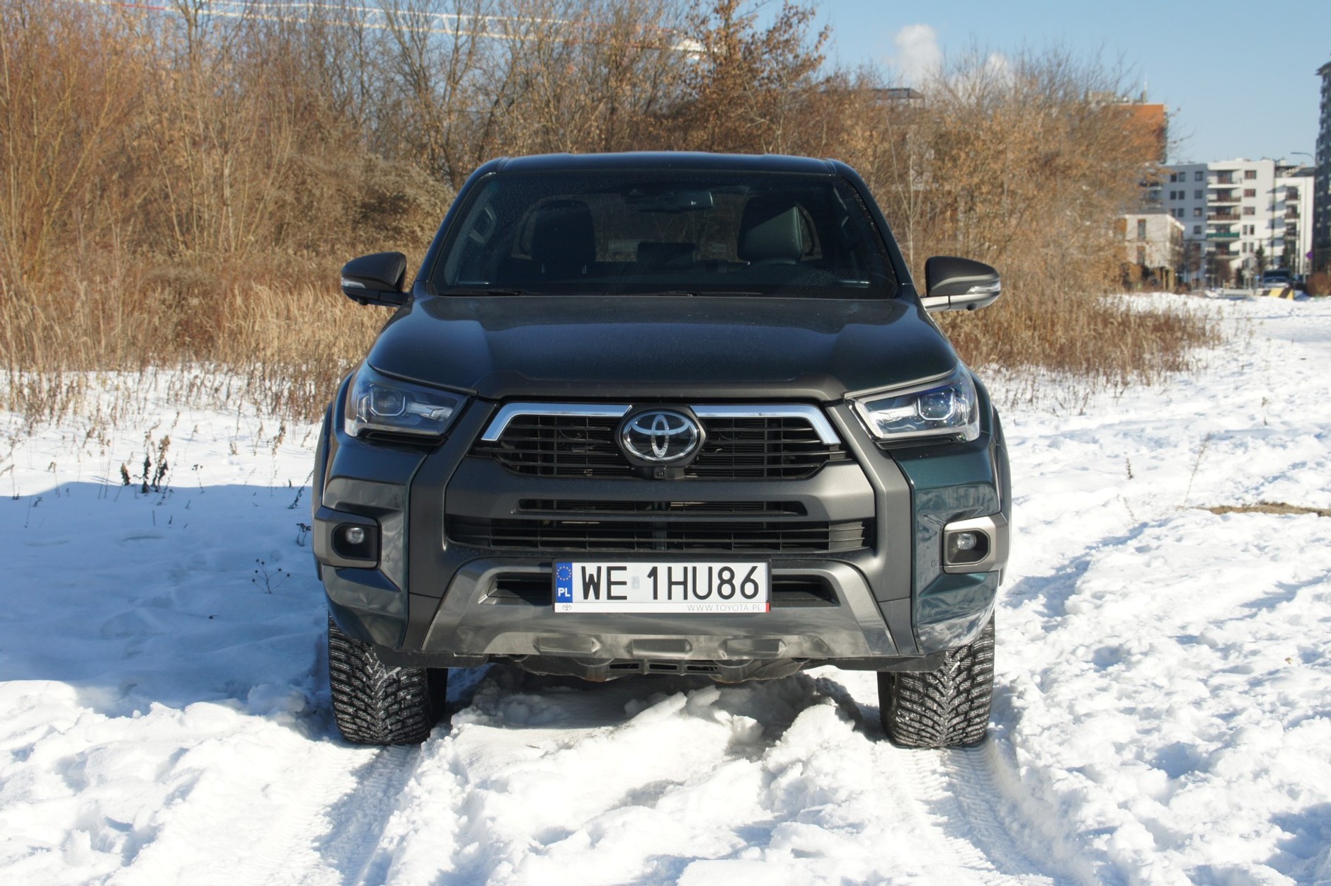 Toyota Hilux 2.8 D-4D MHEV Invincible