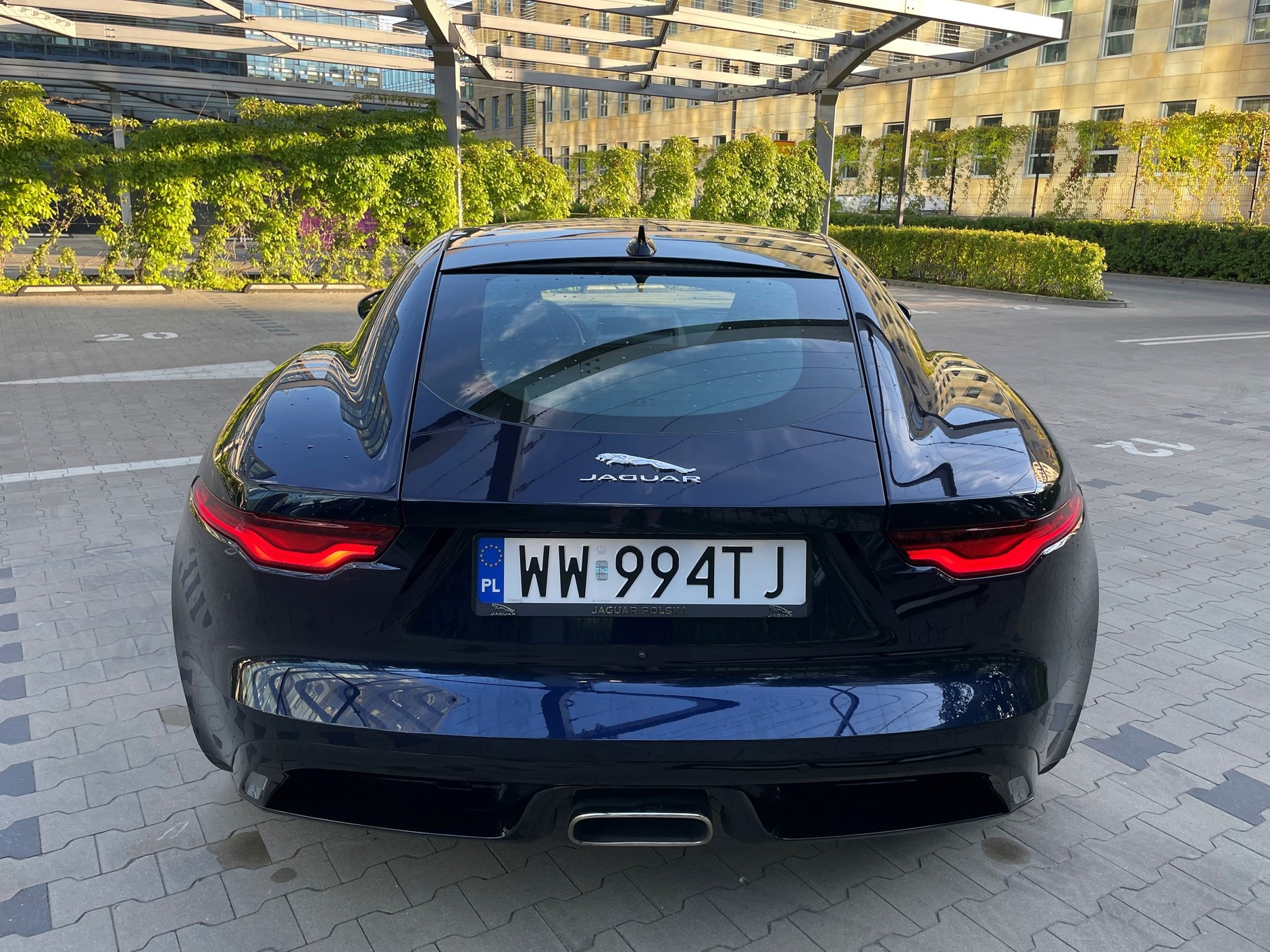 Jaguar F-Type Coupé 2.0 P300 R-Dynamic