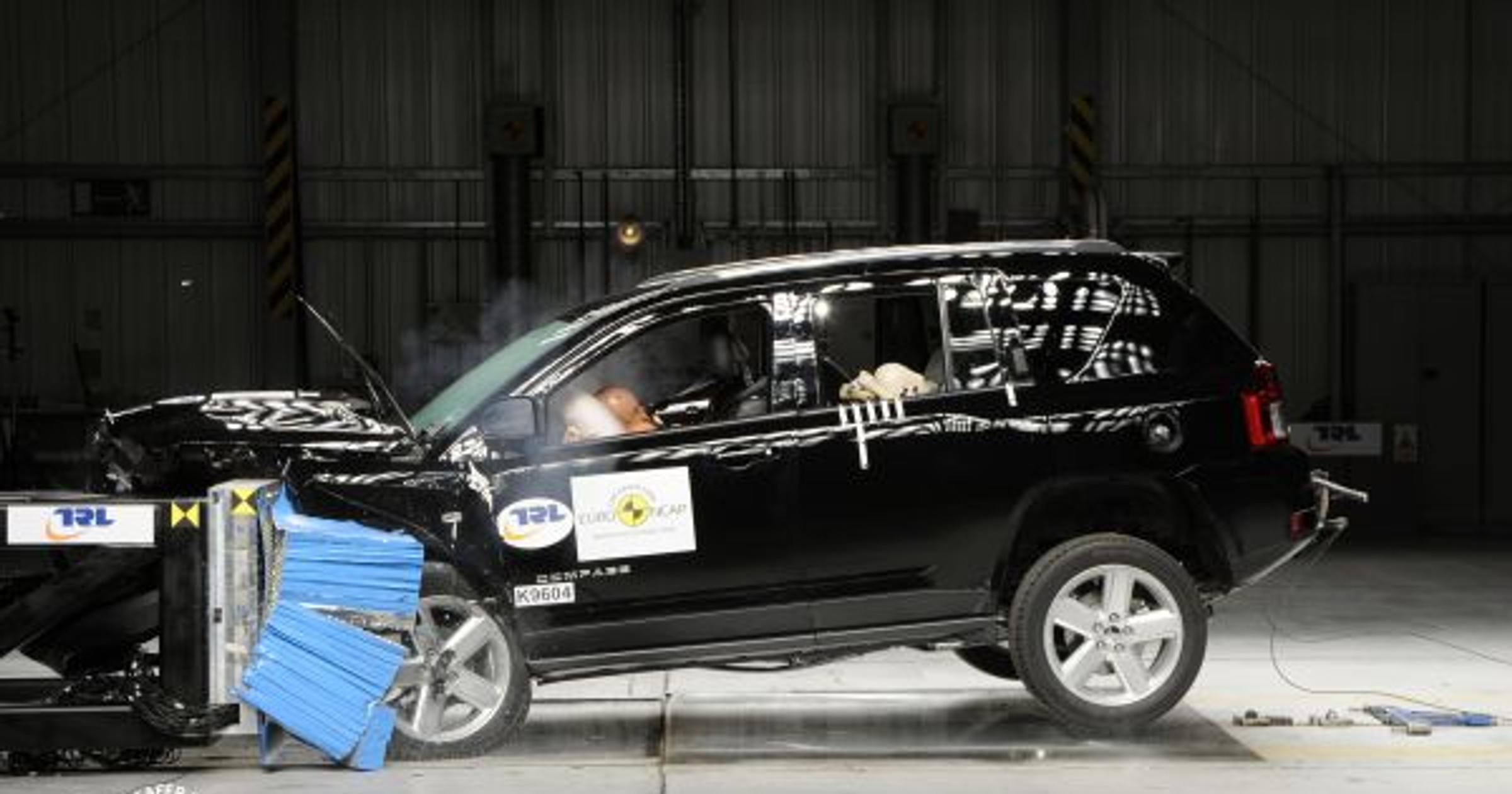 Jeep Compass - crash test