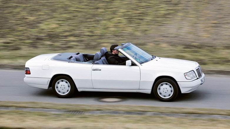 Mercedes 124 cabrio - kabriolet na cztery pory roku