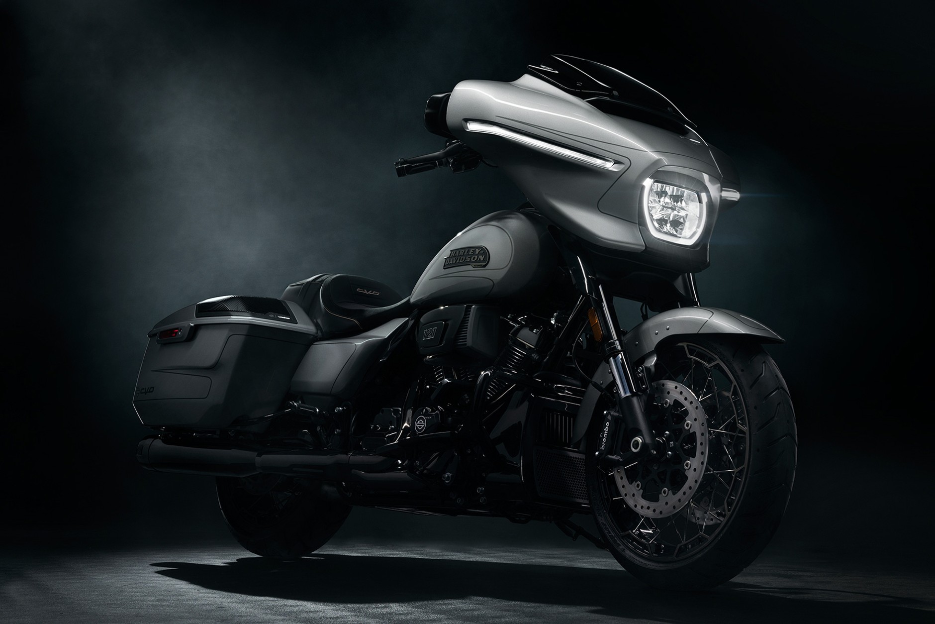 APTP 07 CVO Street Glide