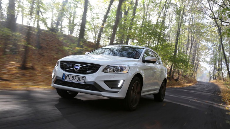 Volvo XC60 T5 R-Design - Autostradowa terenówka