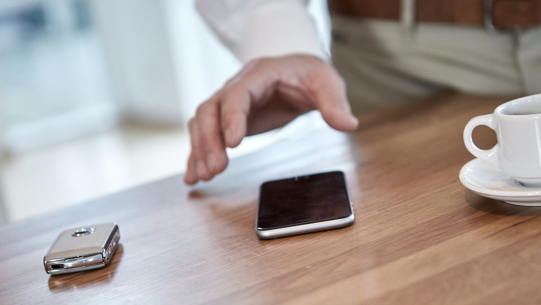 Nowy projekt Volvo – smartfon zamiast kluczyka