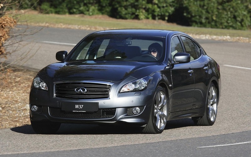 Infiniti M – pachnie w nim lasem, a pedał gazu nie słucha kierowcy