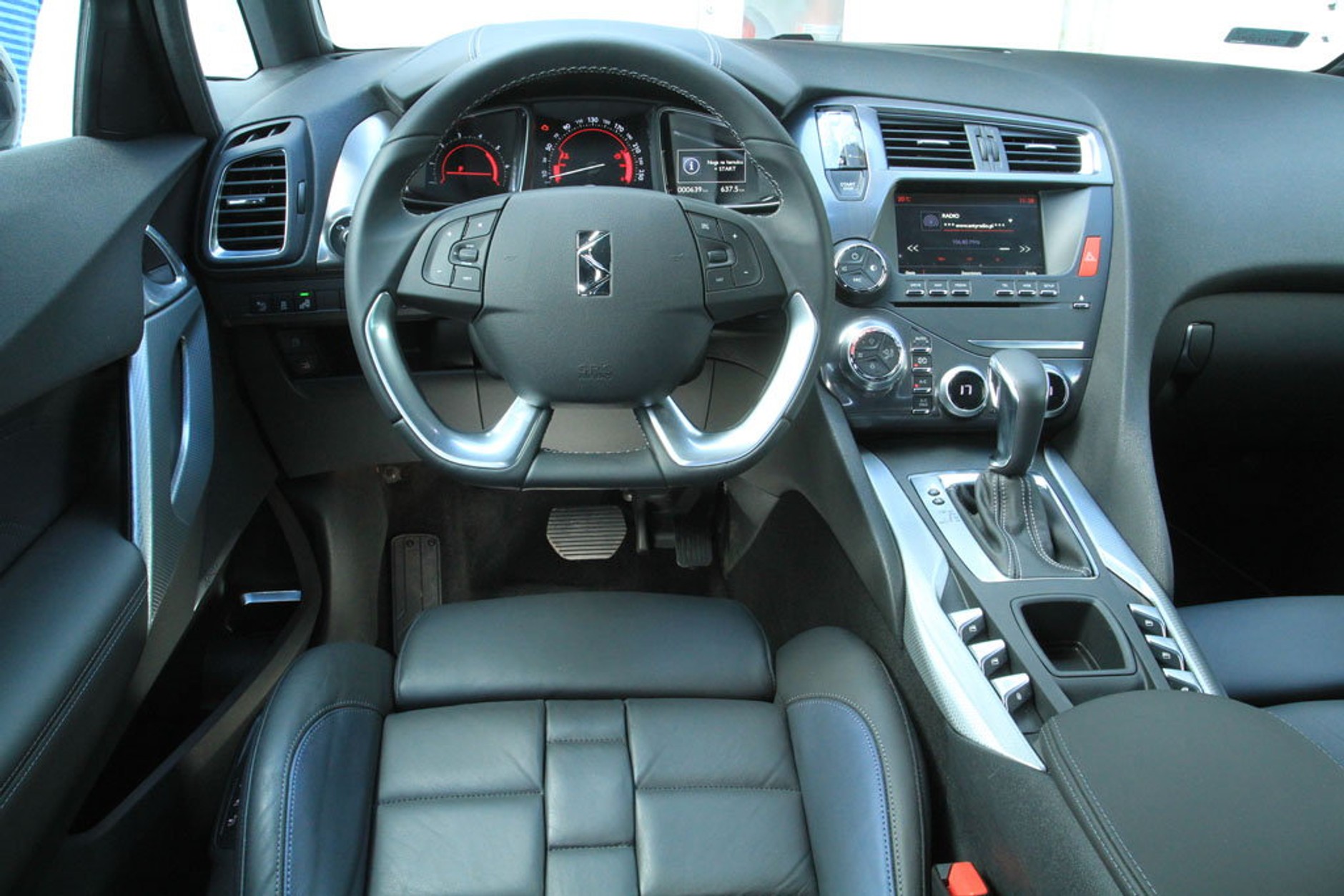 Luksus po francusku - test DS5 BlueHDi/180 KM