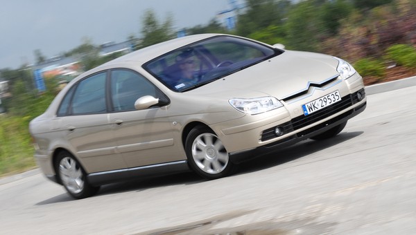 Top 5: ciekawe i niedrogie modele klasy średniej