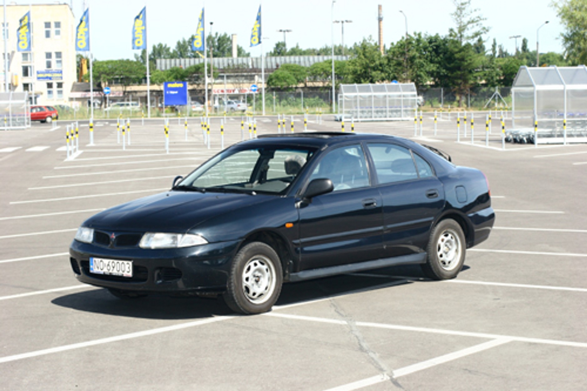 Mitsubishi Carisma - Japończyk tylko z nazwy